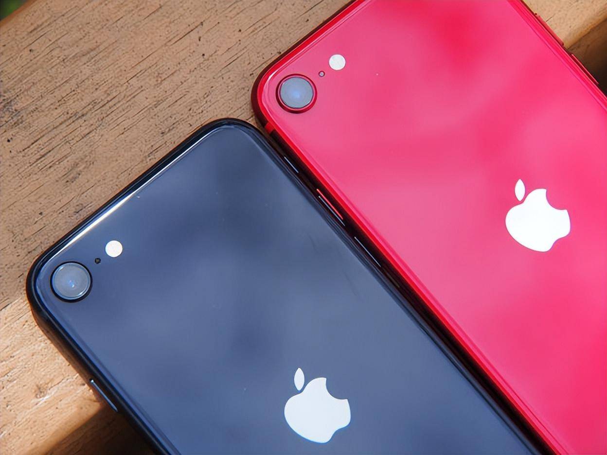华为手机为什么卖得好
:廉价iPhone没了？传苹果取消iPhone SE4手机：卖得没想象好