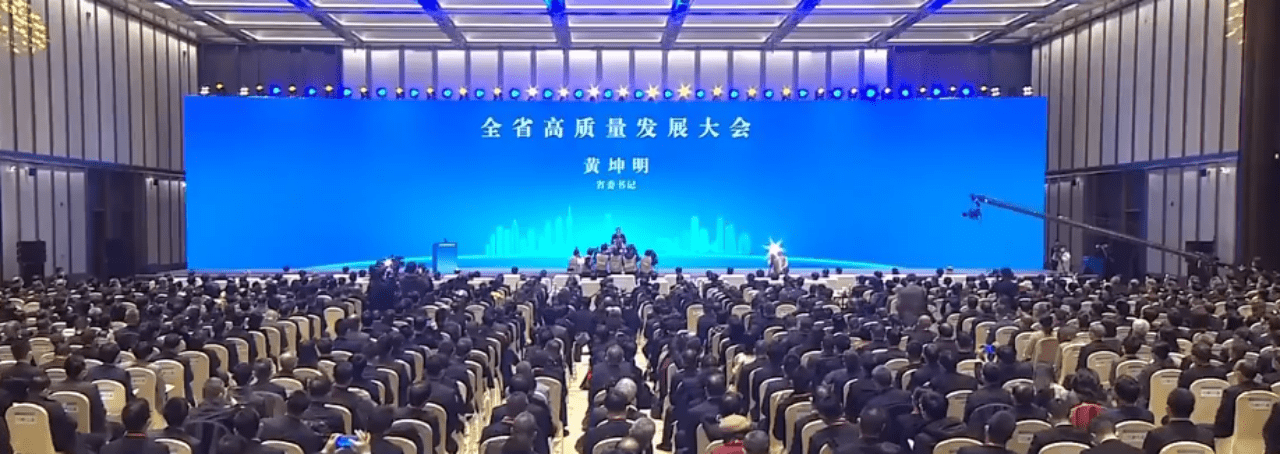 华为全智能语音手机软件
:邵洋：华为全屋智能为房地产智能化、品质化发展注入新动力源